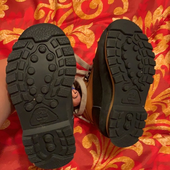 Timberlands - Picture 3 of 4